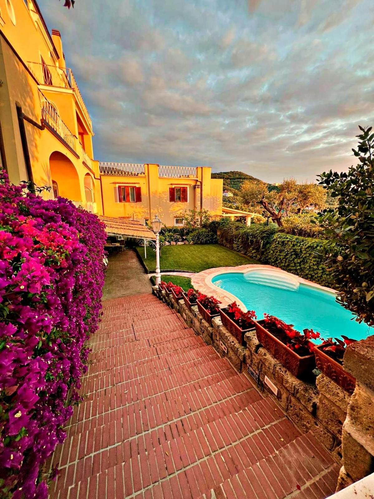 סורנטו Villa Vie En Rose מראה חיצוני תמונה